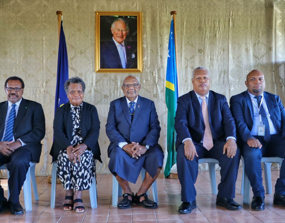 Acting Governor General Honourable Patteson Oti (center) pose for photograph with SIEC Commissioners and Chief Electoral Officer (Right end) at the Government House after the proclamation yesterday